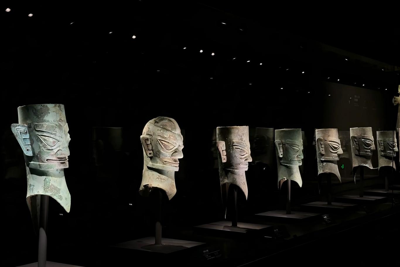 Chengdu, Pandas & Sichuan Hot Pot