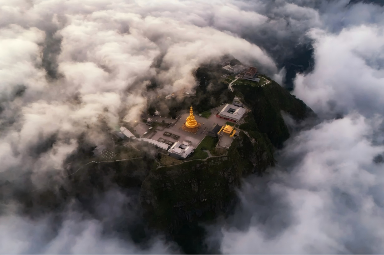 Chengdu - Leshan - Mt. Emei