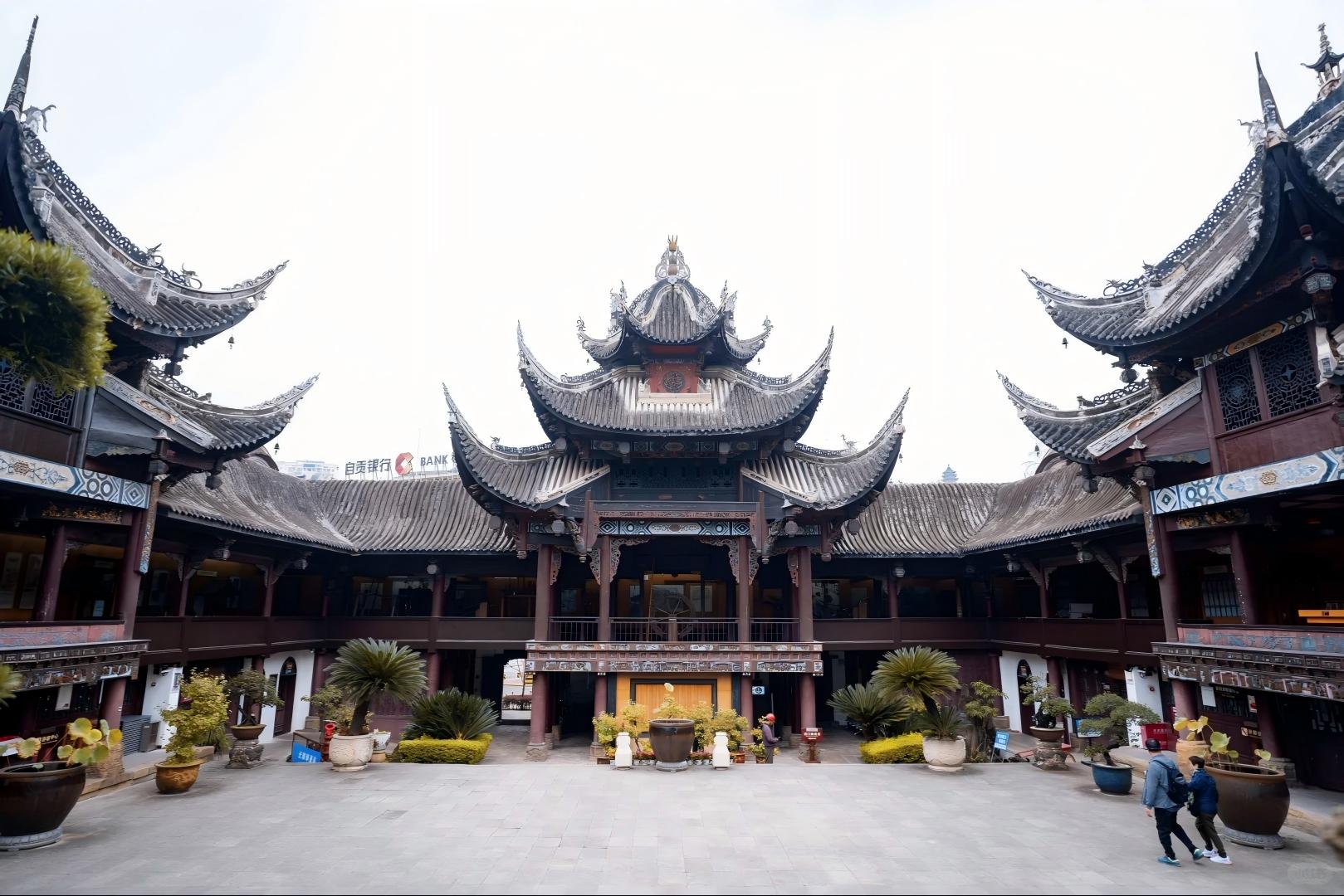 Chengdu - Zigong, Zigong Dinosaur Museum and Shenhai Well