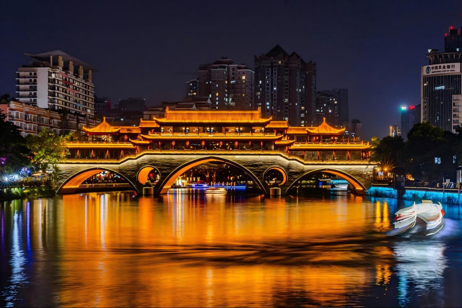 Chengdu, Sanxingdui Museum and Lost Plate Food Tour