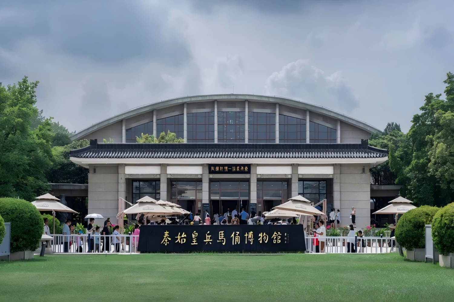 The Terracotta Army and a Traditional Cave Dwelling