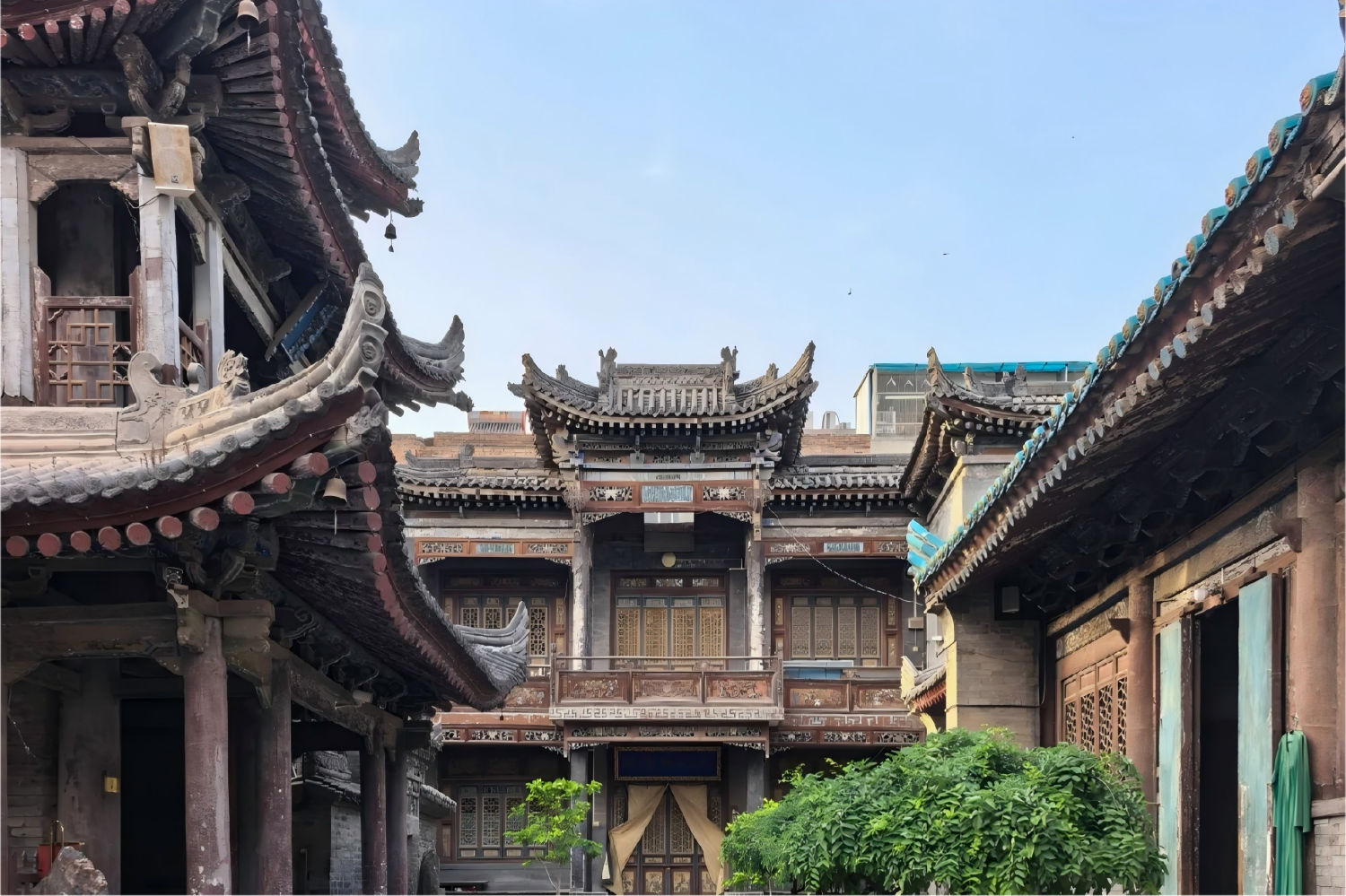 Arrival, Bell & Drum Towers and Muslim Street