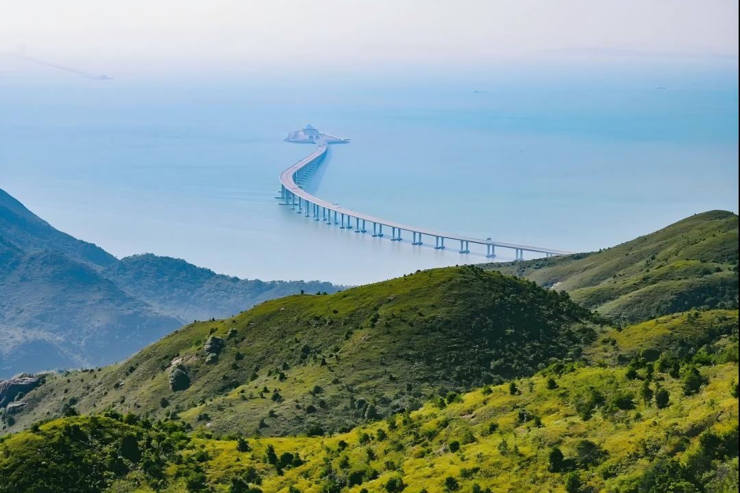 Meet at Your Hotel Lobby and Drive to the Lantau Island