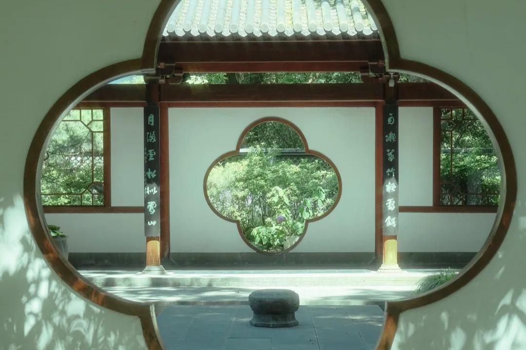 Suzhou to Hangzhou | From Sacred Hills to Artistic Traditions