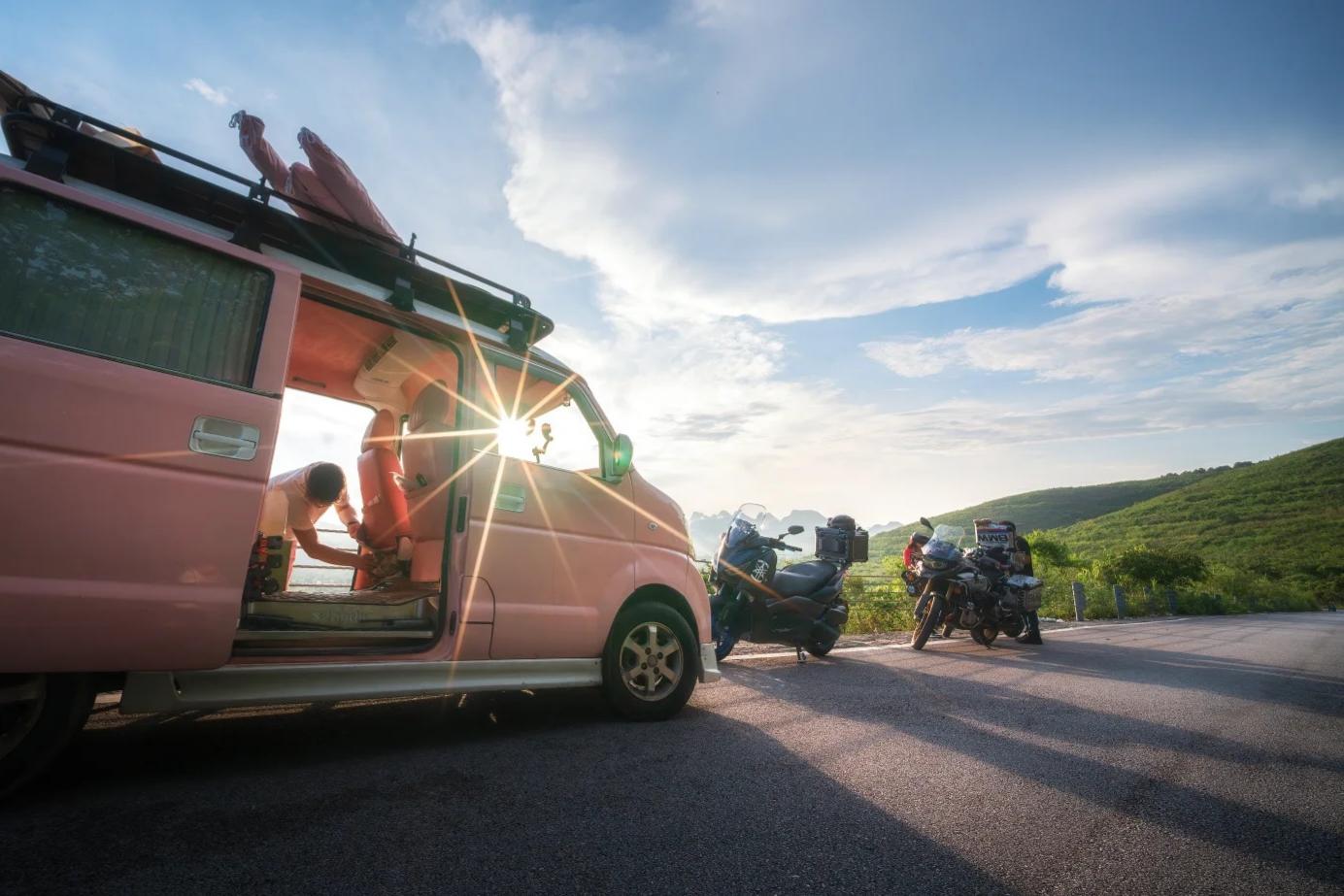 Biking and Flight to Shanghai