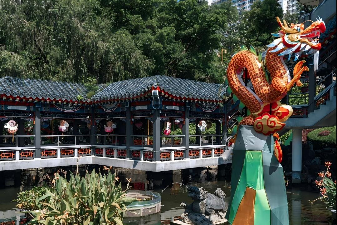 Wong Tai Sin Temple, Victoria Harbor Cruise, Cantonese Dim Sum, Hong Kong Palace Museum
