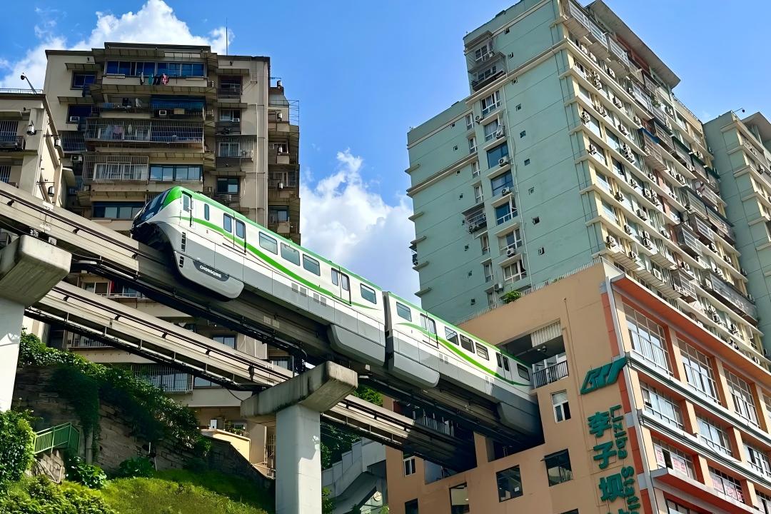 Liziba Light Rail, Hotpot Lunch, Kuixing Tower, Hongya Cave